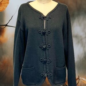 VINTAGE 60s classic fleur de lis Tally Ho knit sweater cardigan button front 70s